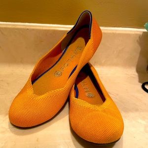 Rothys flats size 7.5